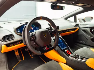 Lamborghini Huracan Sterrato