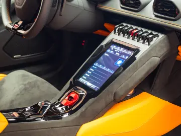 Lamborghini Huracan Sterrato