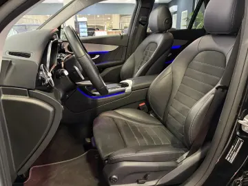 GLC 300 de 4M *AMG-INT.*PANO*DIGITAL T*AMBI*KAM*