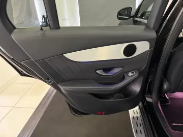 GLC 300 de 4M *AMG-INT.*PANO*DIGITAL T*AMBI*KAM*
