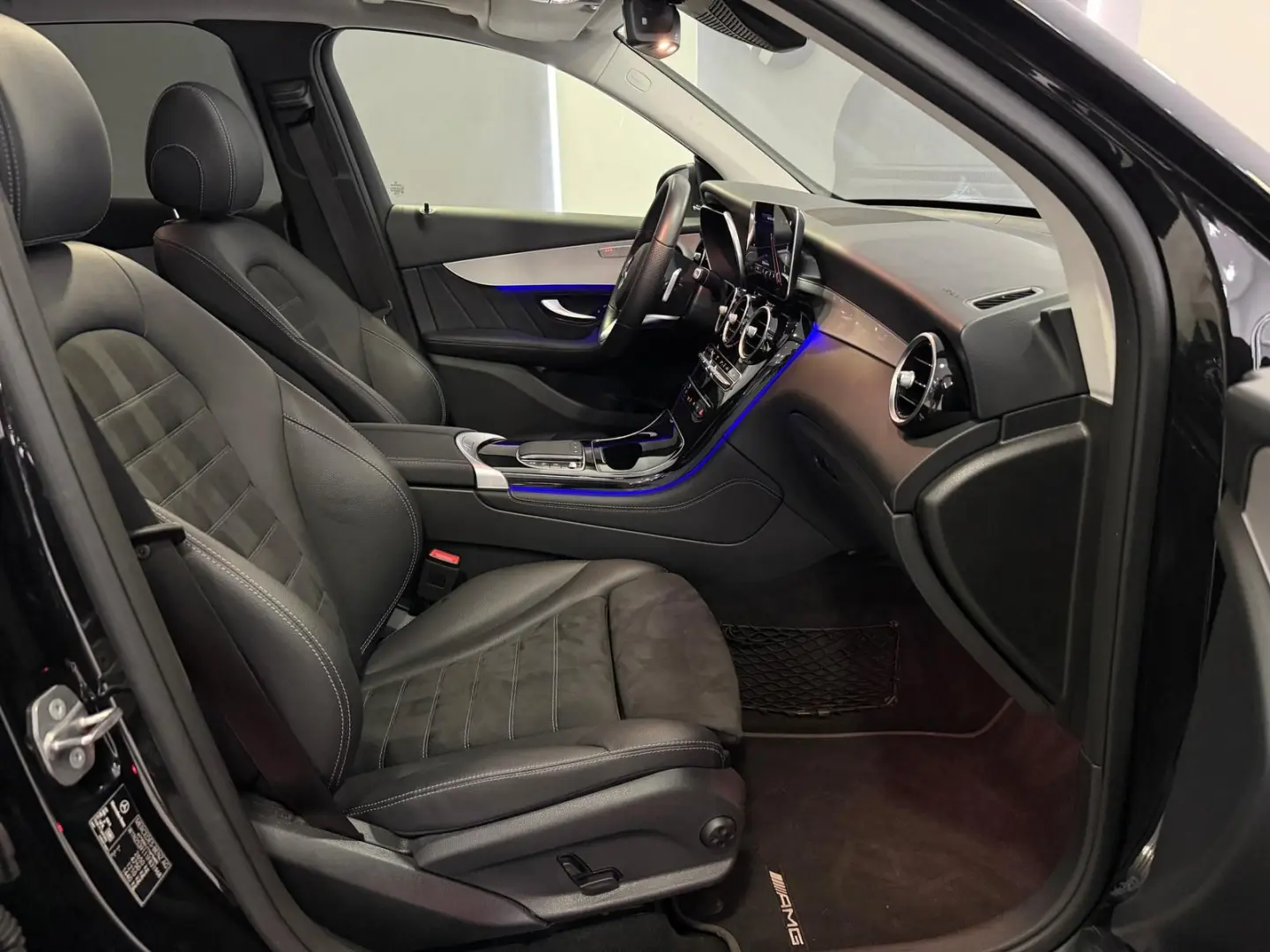 GLC 300 de 4M *AMG-INT.*PANO*DIGITAL T*AMBI*KAM*