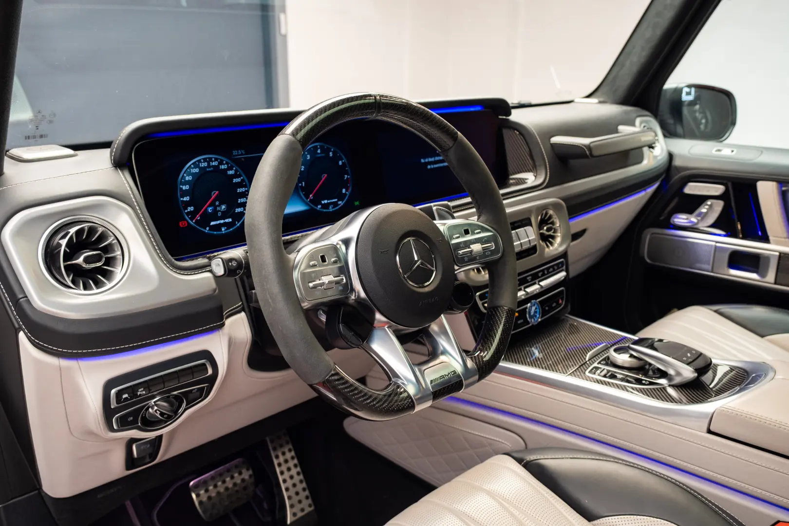 Mercedes Benz G63 AMG