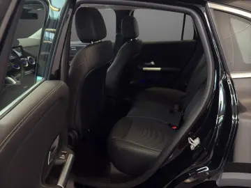 GLA 200 d Progressive 4M Pano*Totwinkel*Keyless*
