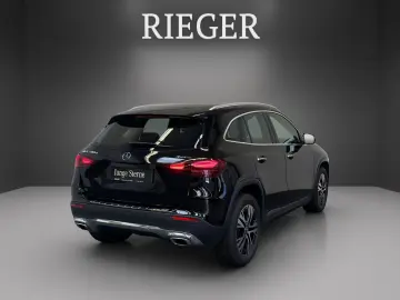 GLA 200 d Progressive 4M Pano*Totwinkel*Keyless*