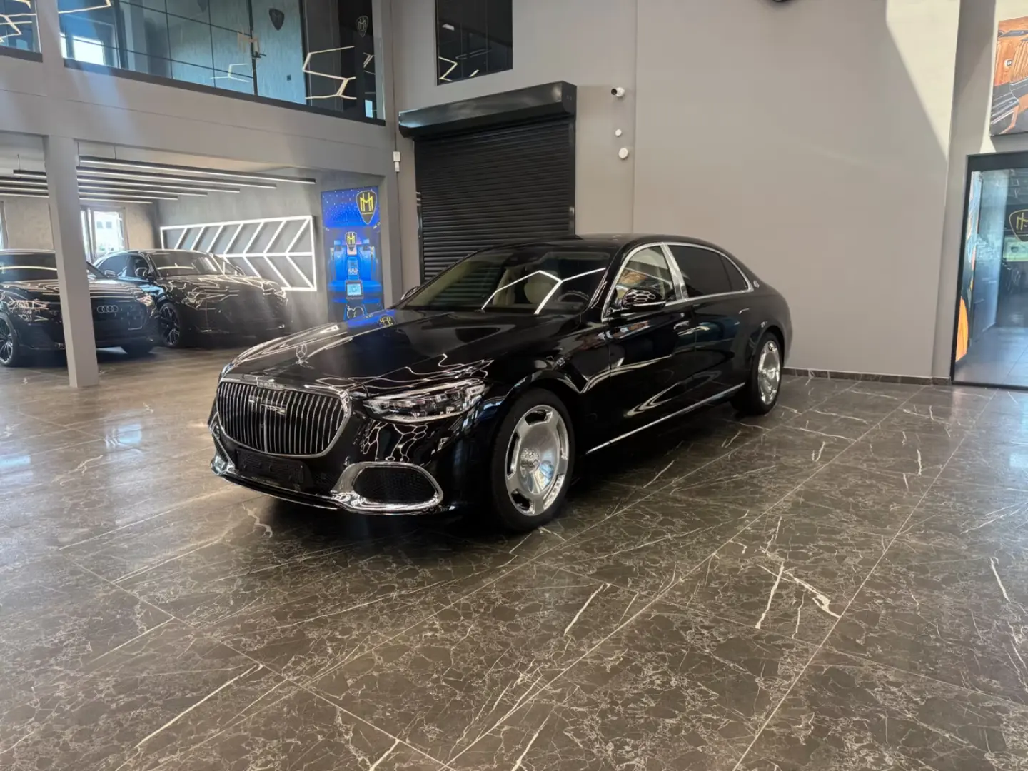Mercedes-Benz S 580 Maybach MY 2025 + E-Active Body