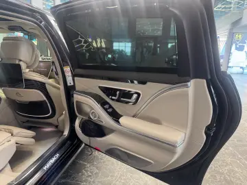 Mercedes-Benz S 580 Maybach MY 2025 + E-Active Body