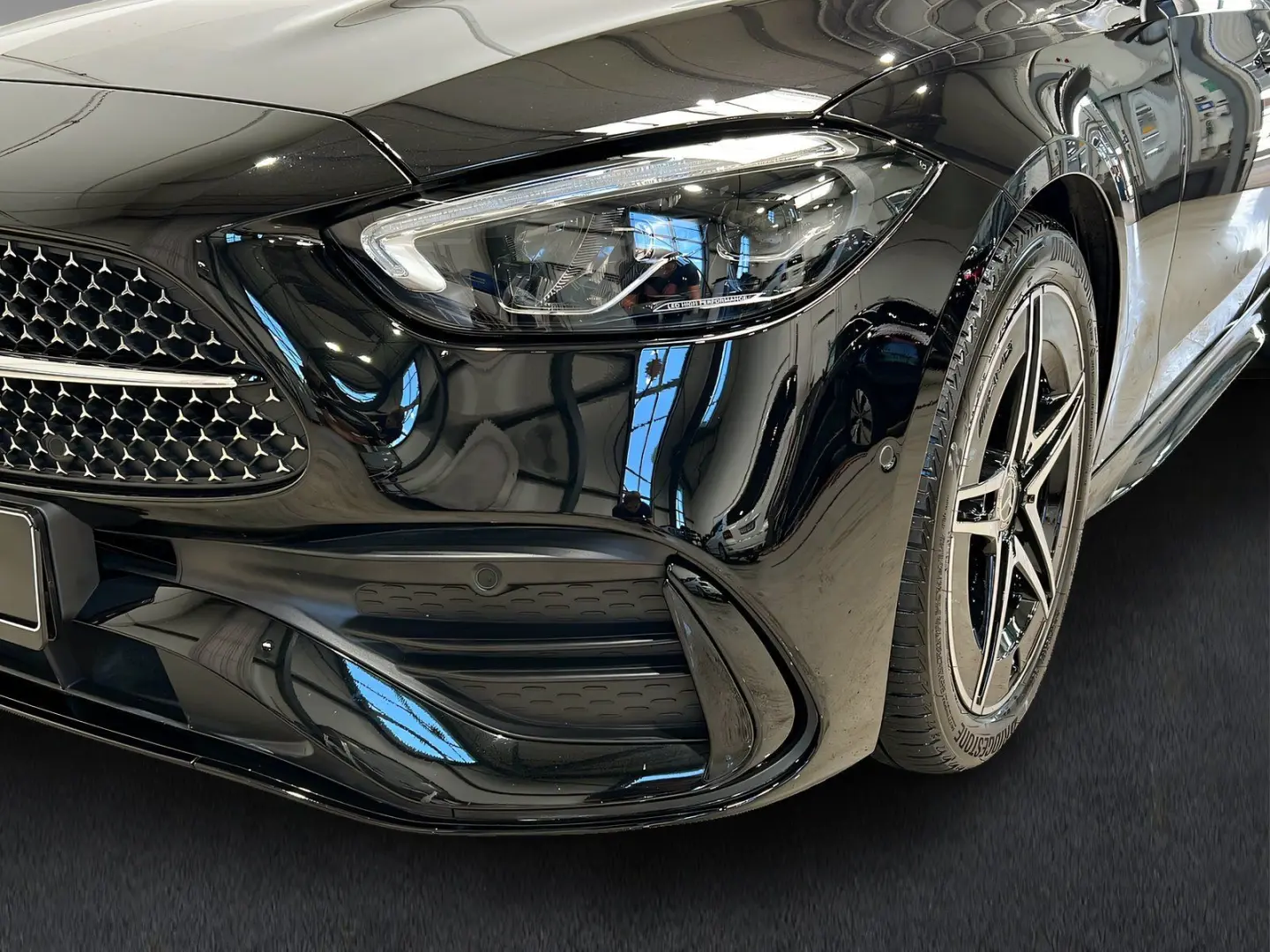 C 200 d AMG+MBUX+LED+NIGHT+Kamera+Ambi+LrHz+DAB