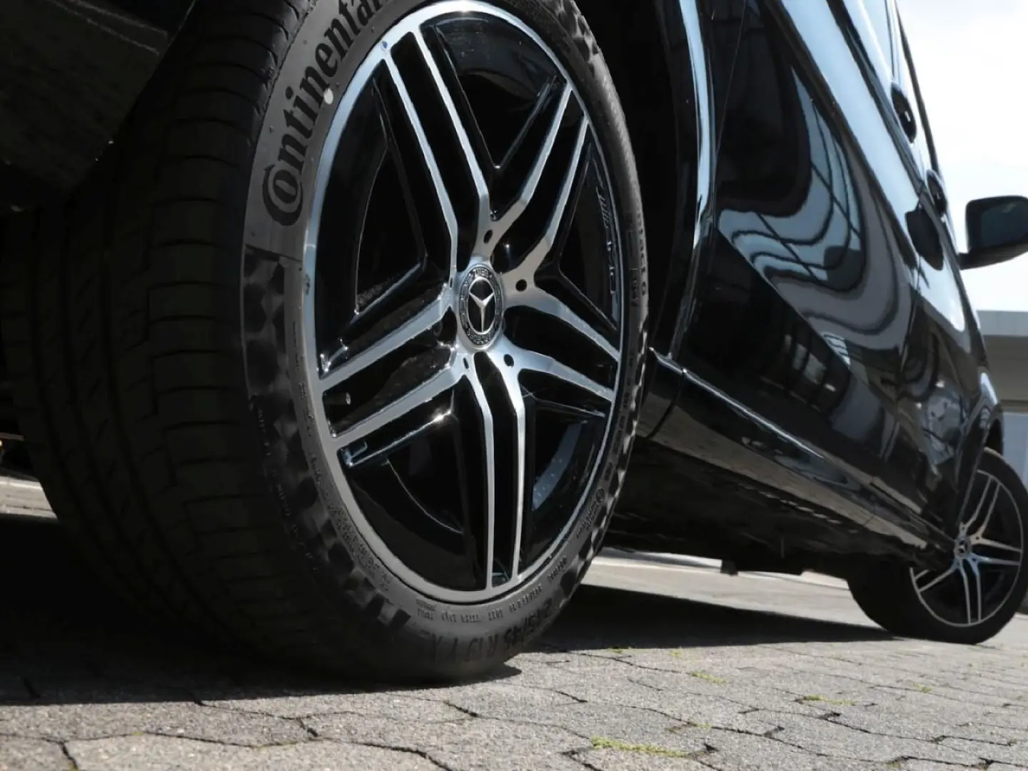 Mercedes-Benz V 250 d 4M AVANTGARDE Lang AMG Distronic