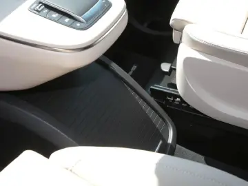 Mercedes-Benz V 250 d 4M AVANTGARDE Lang AMG Distronic