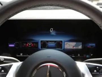 Mercedes-Benz V 250 d 4M AVANTGARDE Lang AMG Distronic