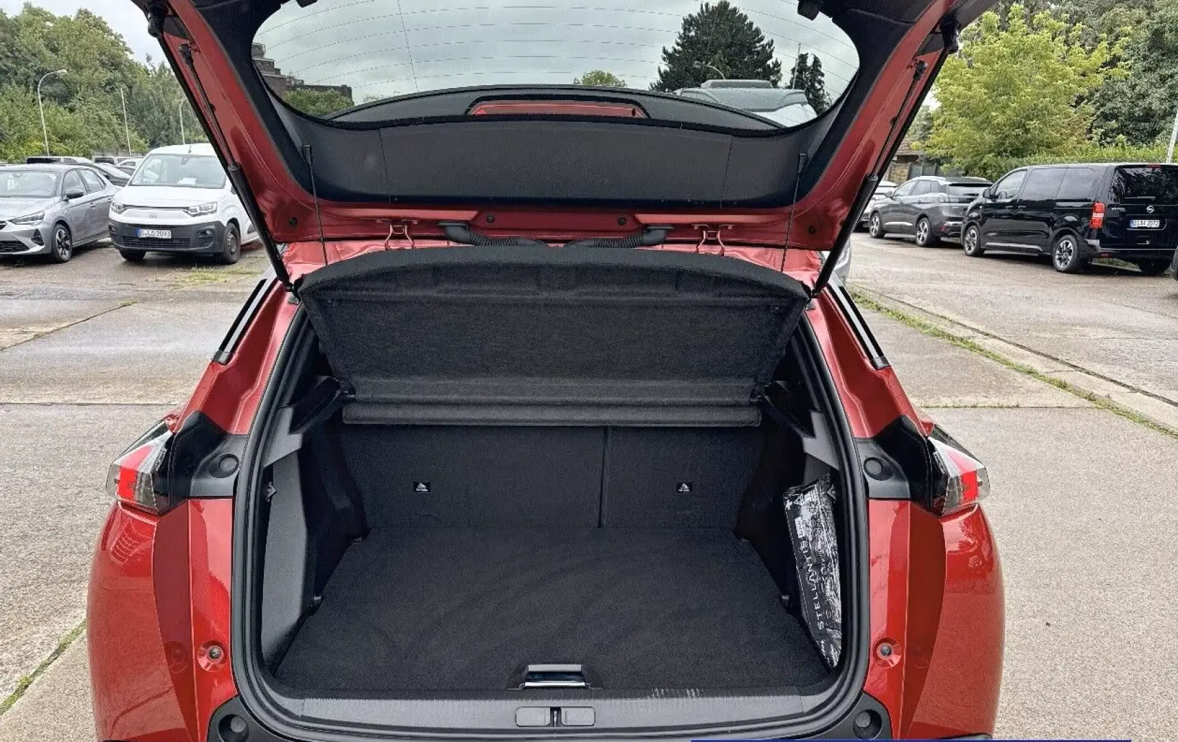 Peugeot 2008 GT PureTech 130 EAT8