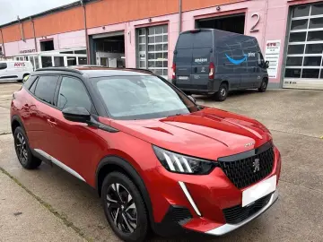 Peugeot 2008 GT PureTech 130 EAT8