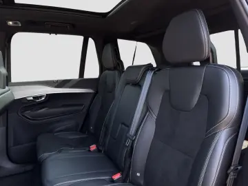 XC90 B5 R-Design AWD/Navi/LED/AHK/Pano/20Zoll
