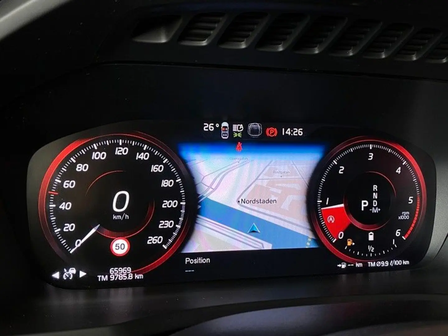 XC90 AWD R-Design KiSi Luftf Sthz H&K ACC AHK 7S