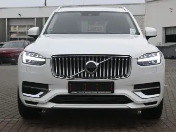 XC90 T8 AWD Inscrip. Expres. PHEV*AHK*PANO*LUFT*