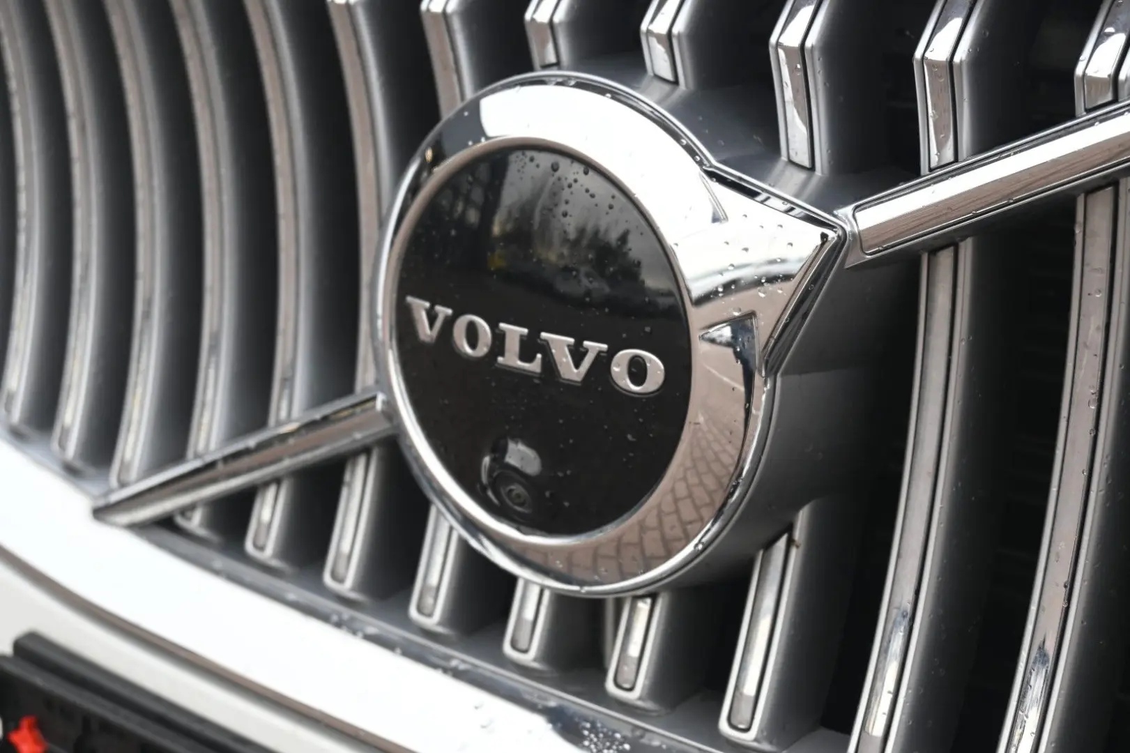 XC90 T8 AWD Inscrip. Expres. PHEV*AHK*PANO*LUFT*