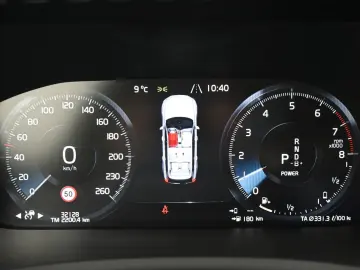 XC90 T8 AWD Inscrip. Expres. PHEV*AHK*PANO*LUFT*