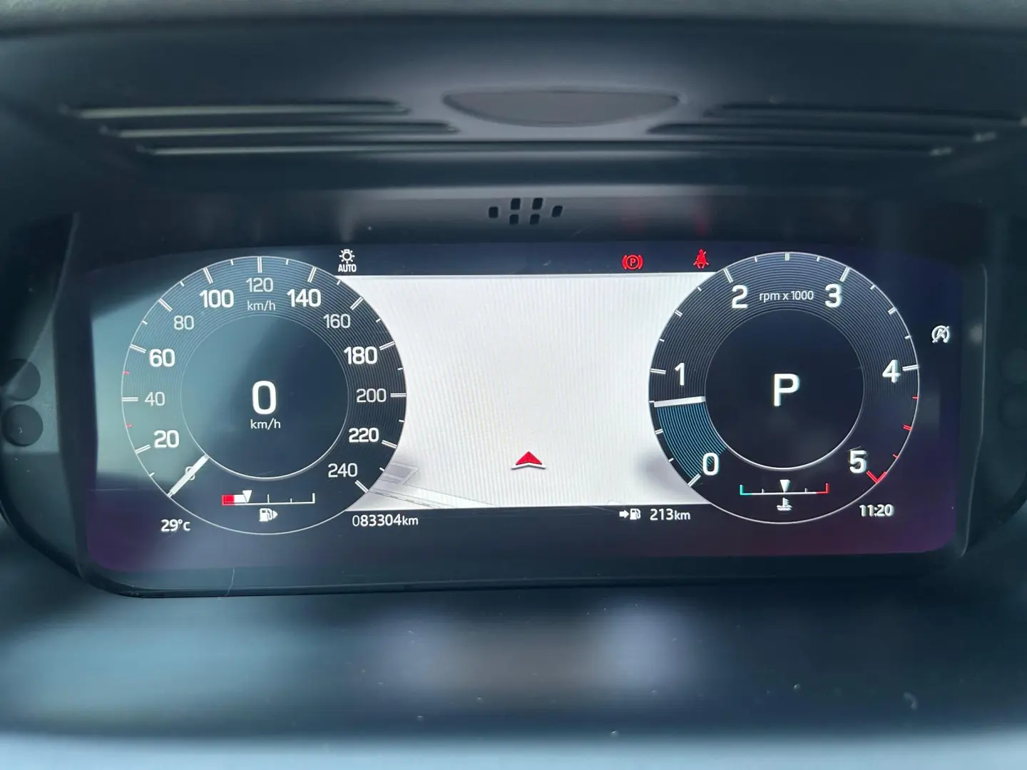 Land Rover Discovery Sport 2021