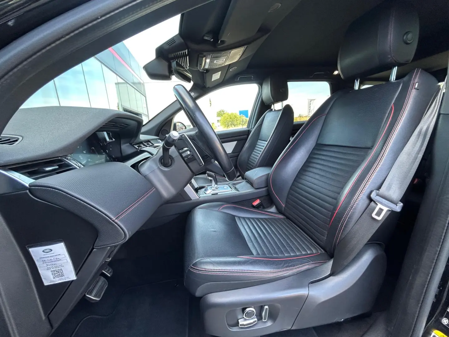 Land Rover Discovery Sport 2021