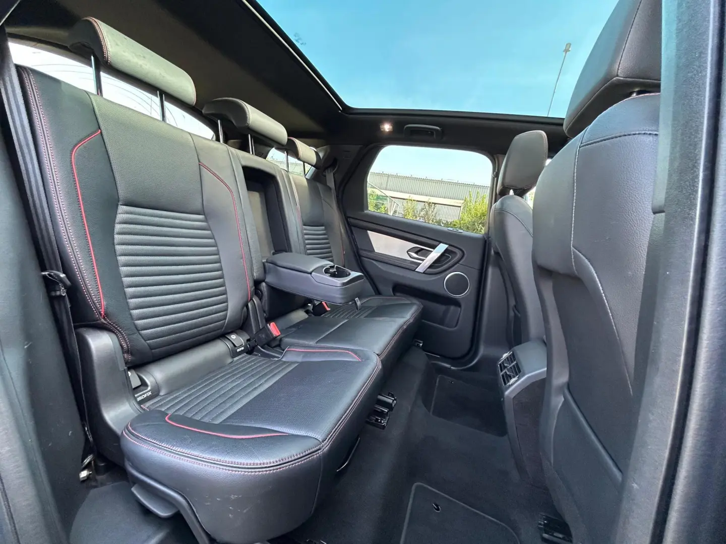 Land Rover Discovery Sport 2021
