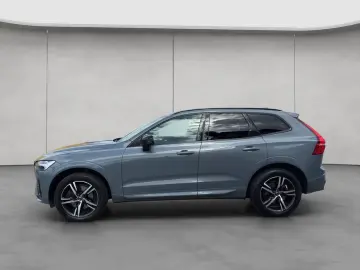 XC60 B4 AWD R-Design Aut Glasd 360° PilotAssist 