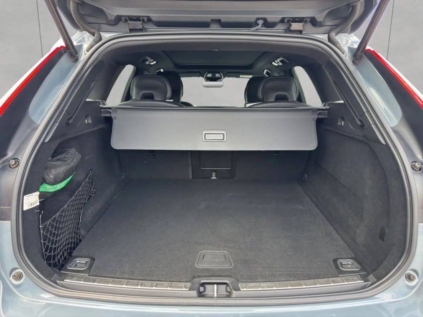 XC60 B4 AWD R-Design Aut Glasd 360° PilotAssist 
