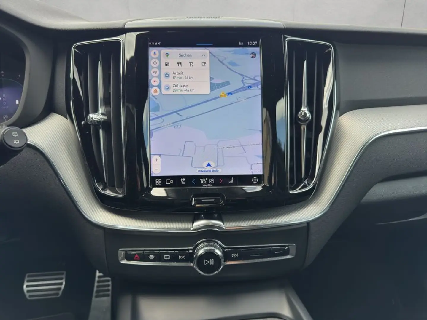 XC60 B4 AWD R-Design Aut Glasd 360° PilotAssist 