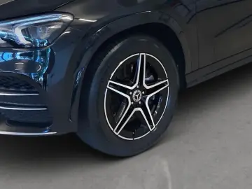 GLE 350 e 4M AMG-Line+Pano+AHK+DISTR+HUP+KEYLESS