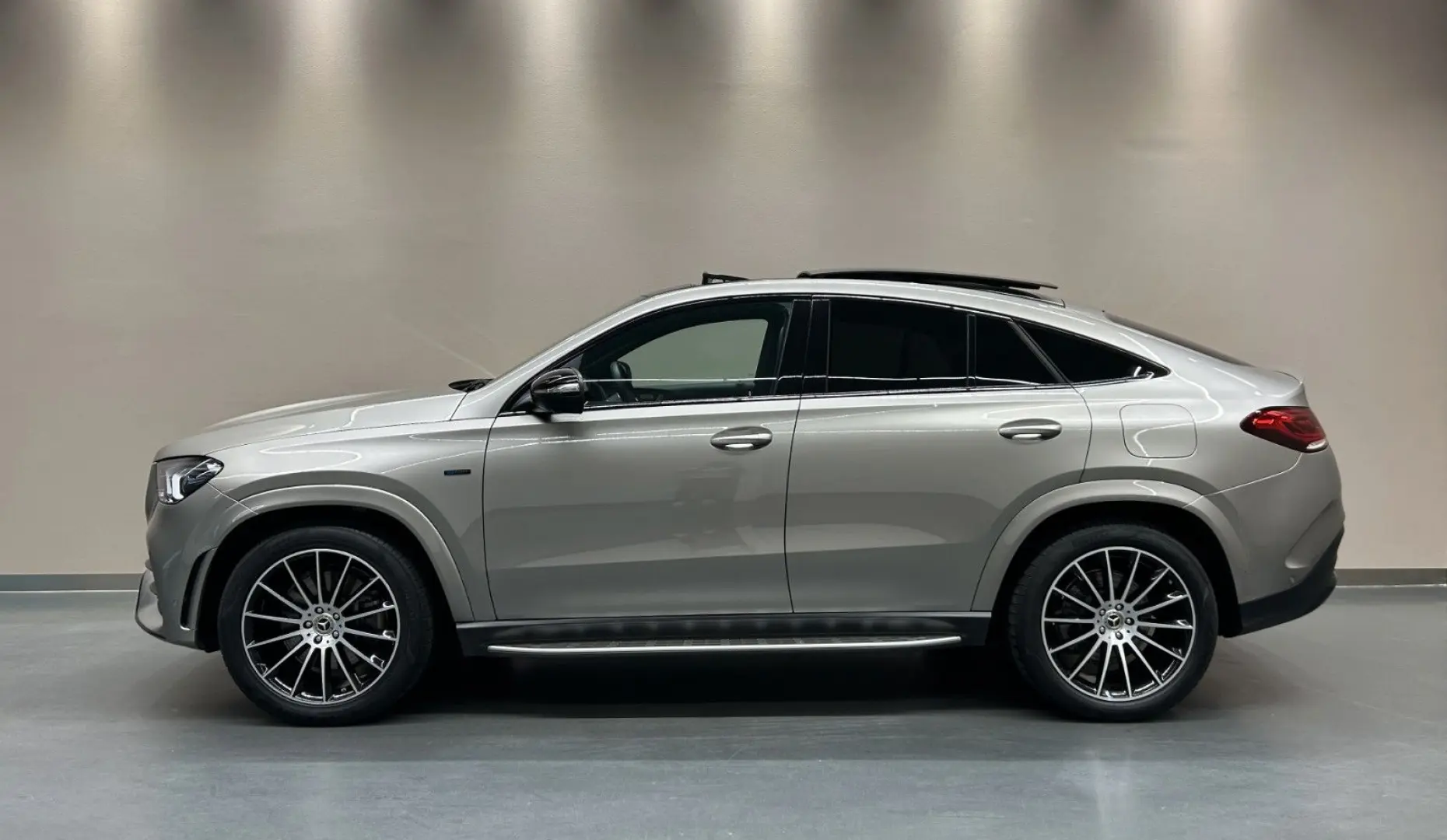 GLE350 e Coupe 4M *AMG*NIGHT*PANO*ACC*360°*