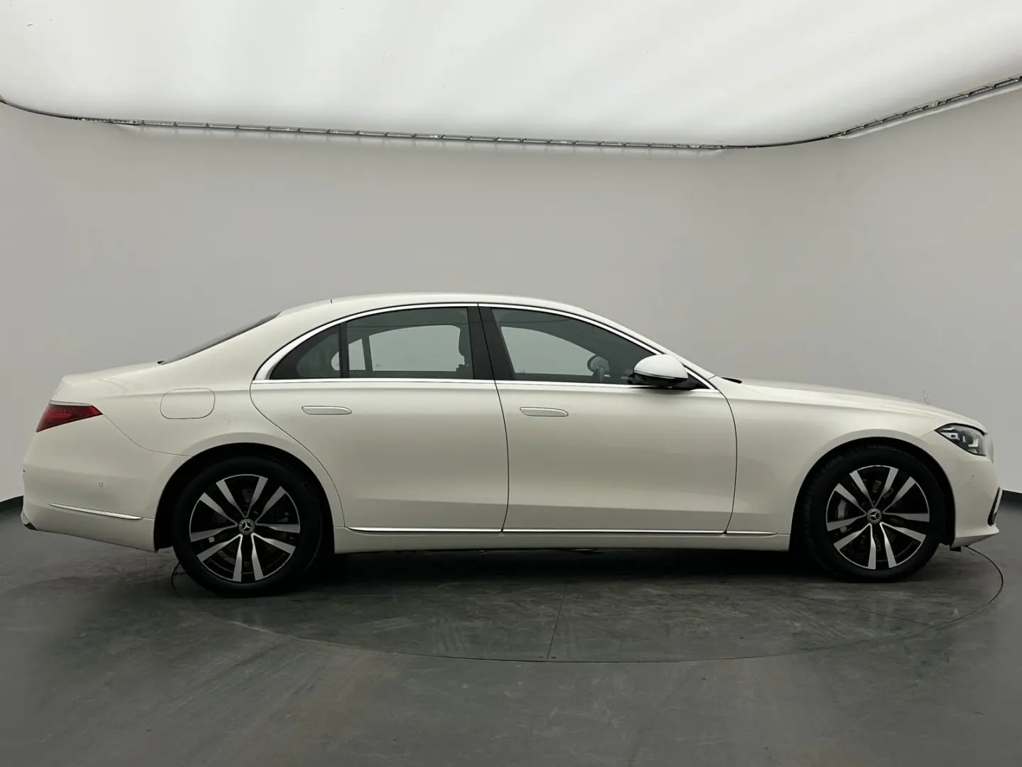 Mercedes S 500 4M 9G +MBEAM+MBUX-HUD