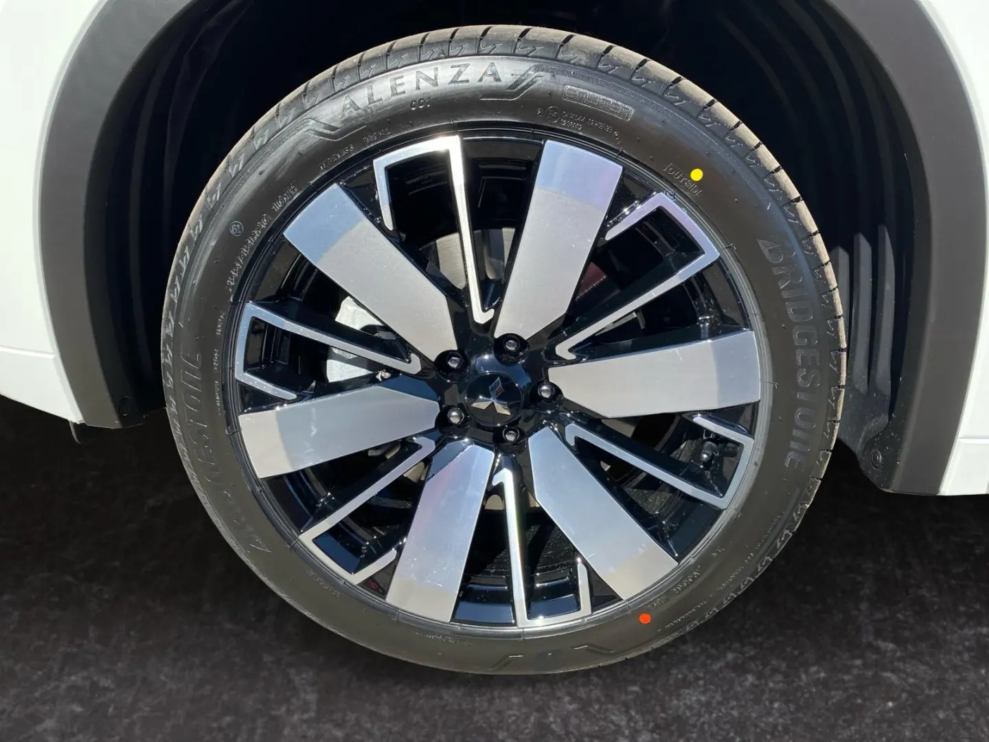 Mitsubishi Outlander TOP PHEV