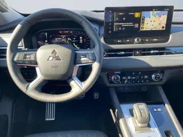 Mitsubishi Outlander TOP PHEV