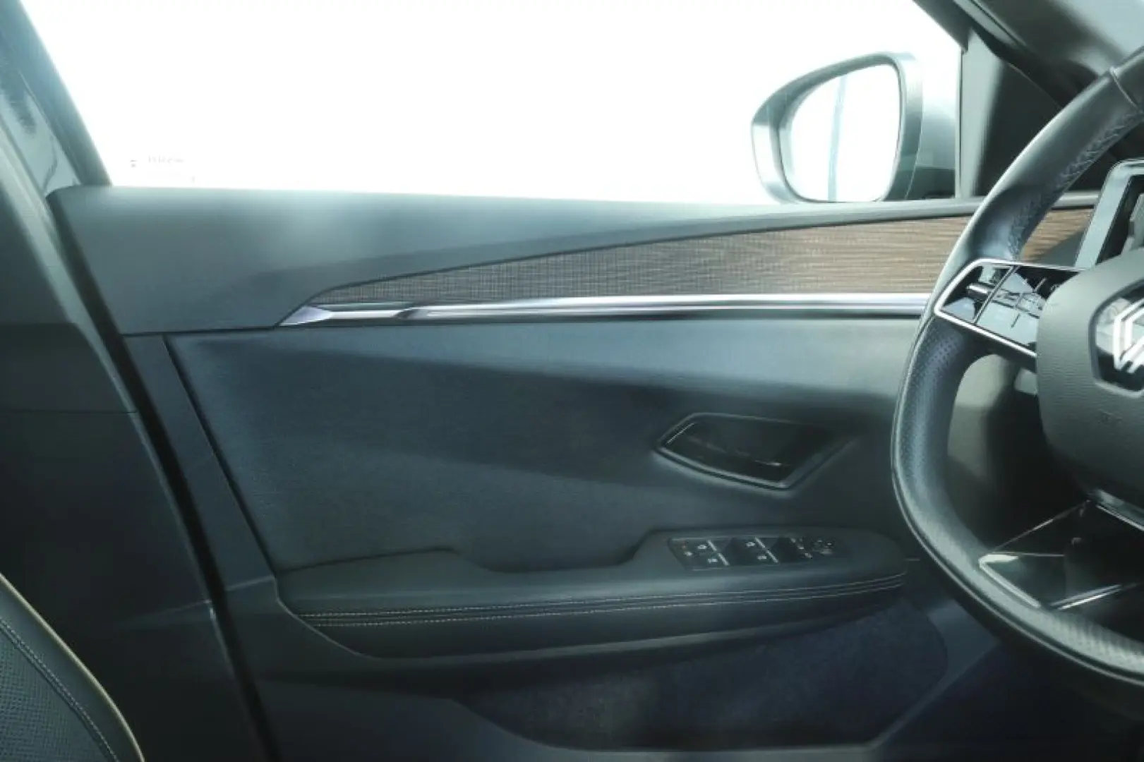 RENAULT MEGANE E-TECH EV60 220cp iconic optimum charge