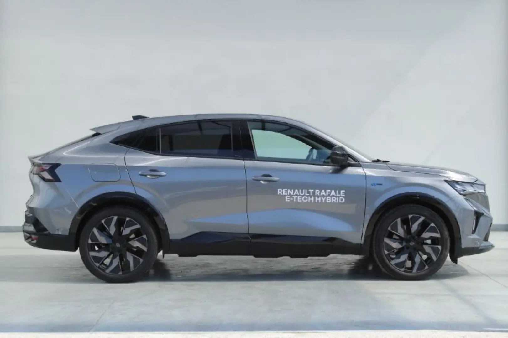RENAULT RAFALE 1.2 E-Tech 200 HEV esprit Alpine Auto