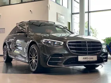 Mercedes-Benz S400d AMG Chauffeur Exklusiv