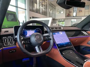 Mercedes-Benz S400d AMG Chauffeur Exklusiv