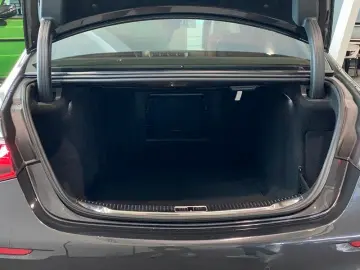 Mercedes-Benz S400d AMG Chauffeur Exklusiv