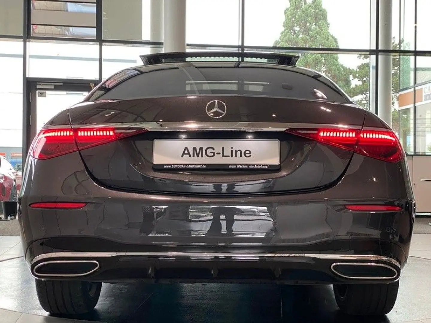 Mercedes-Benz S400d AMG Chauffeur Exklusiv