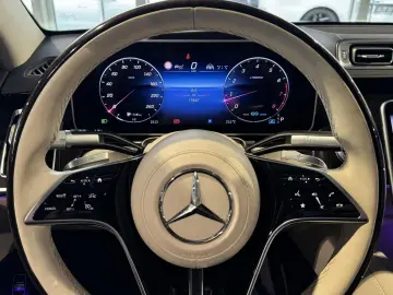 Mercedes-Benz S 500 4M AMG*designo*Pano*HuD