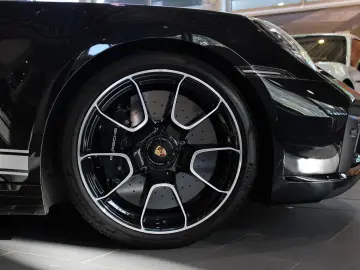 Porsche 911 Turbo S