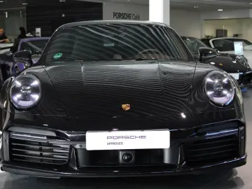 Porsche 911 Turbo S