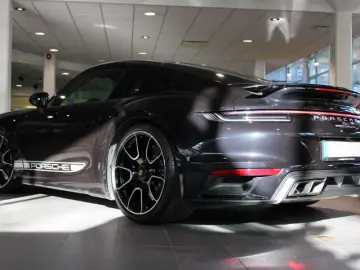 Porsche 911 Turbo S