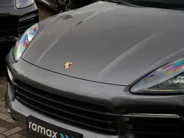 Cayenne Coupé LUFTF.-PANO-STANDHEIZUNG-AHK-21