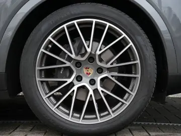 Cayenne Coupé LUFTF.-PANO-STANDHEIZUNG-AHK-21