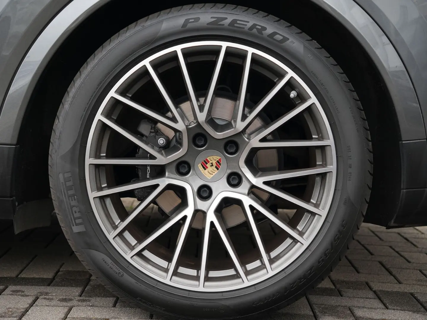 Cayenne Coupé LUFTF.-PANO-STANDHEIZUNG-AHK-21