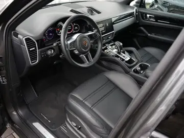 Cayenne Coupé LUFTF.-PANO-STANDHEIZUNG-AHK-21