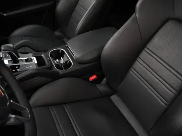 Cayenne Coupé LUFTF.-PANO-STANDHEIZUNG-AHK-21