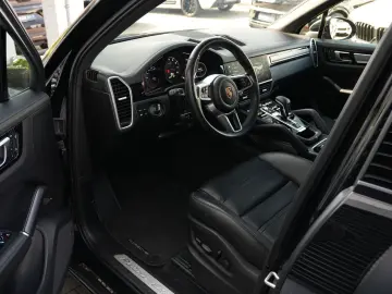 CAYENNE SPORTDESIGN-LUFTF-PANO-BOSE-22CLASSIC