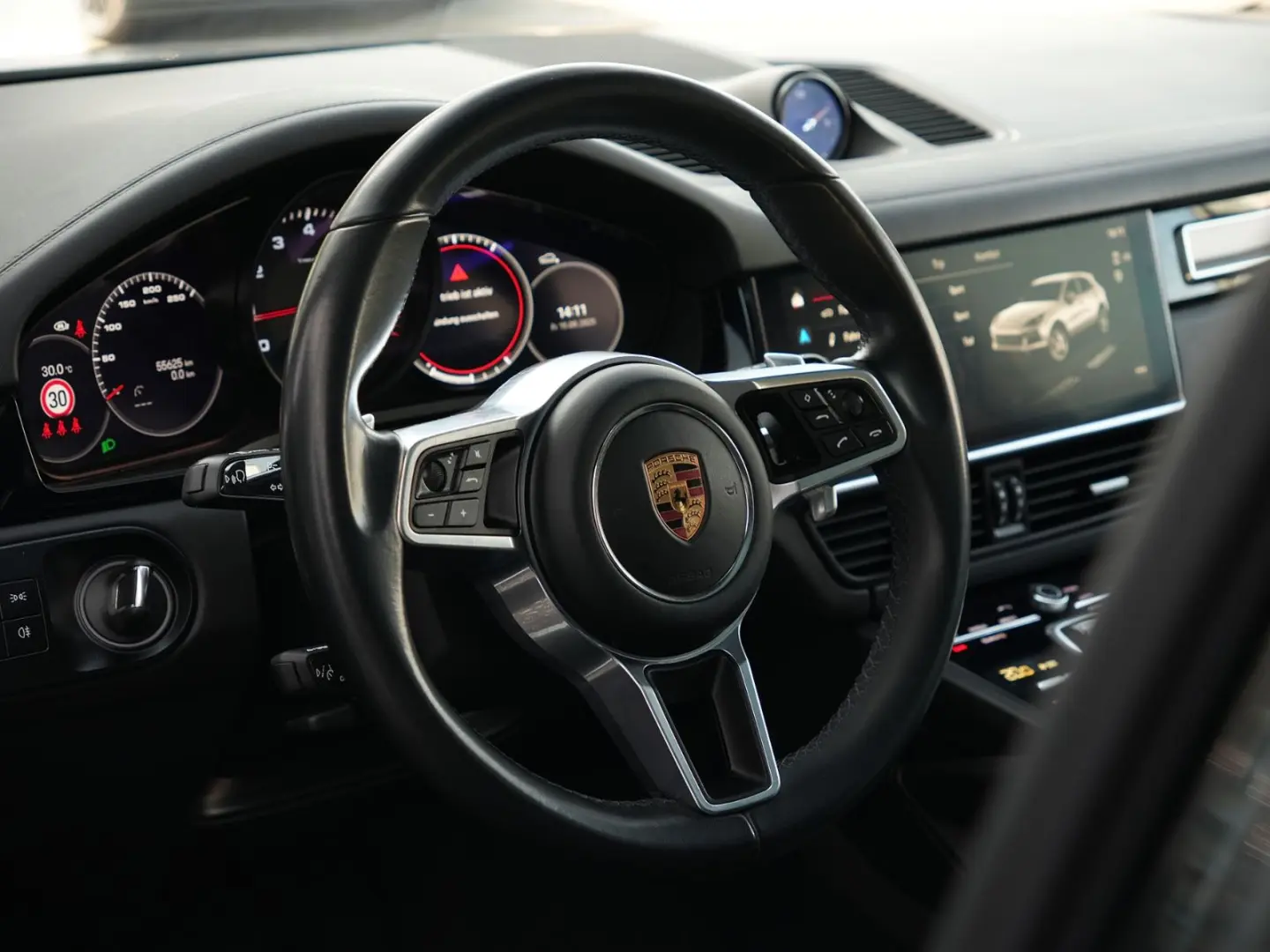 CAYENNE SPORTDESIGN-LUFTF-PANO-BOSE-22CLASSIC