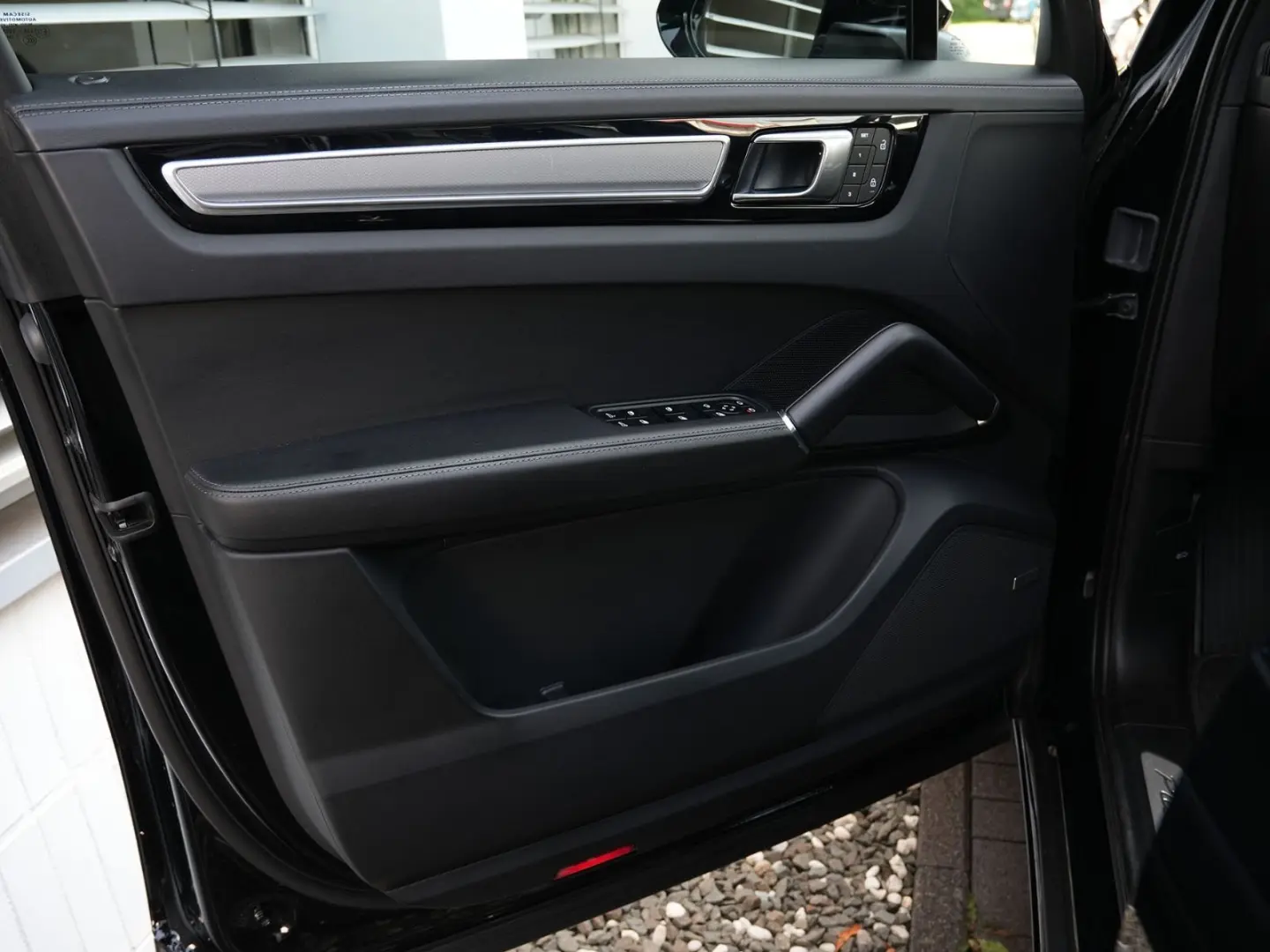 CAYENNE SPORTDESIGN-LUFTF-PANO-BOSE-22CLASSIC